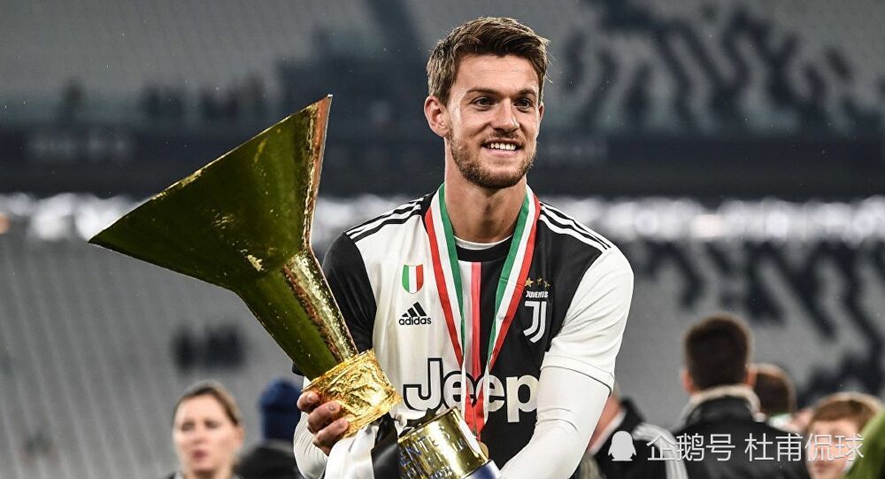 九游体育下载-上海久事大鲨鱼男篮官网